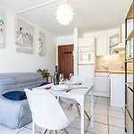 Les Sternes By Interhome