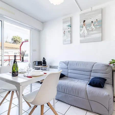 Les Sternes By Interhome Appartement