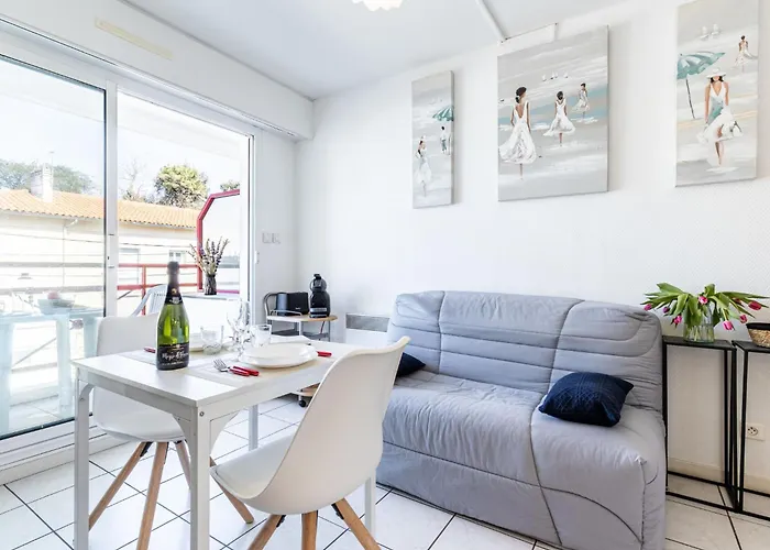 Les Sternes By Interhome Apartment